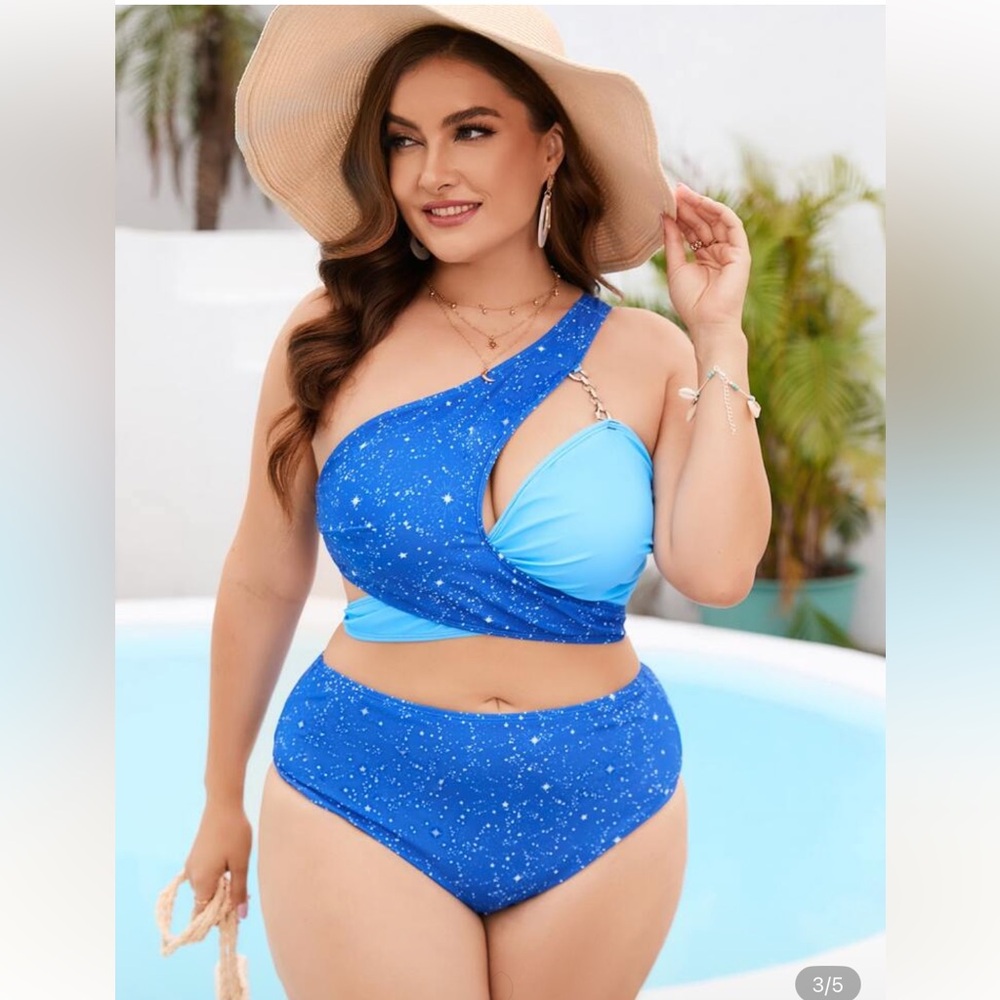 Blue One-Shoulder Swimsuit